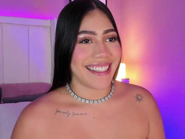 SarahYessica live cam on BongaCams