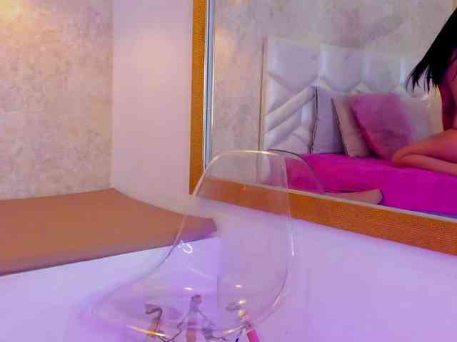 SarahYessica webcam