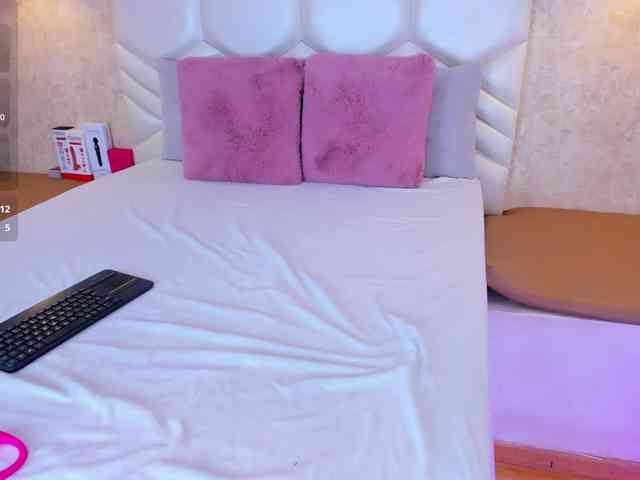 SarahYessica webcam