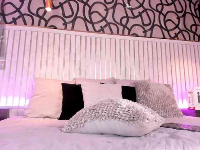 SarahYessica webcam