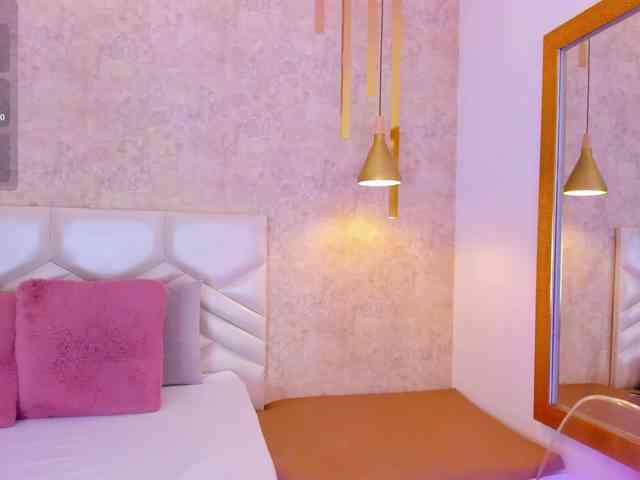 SarahYessica webcam
