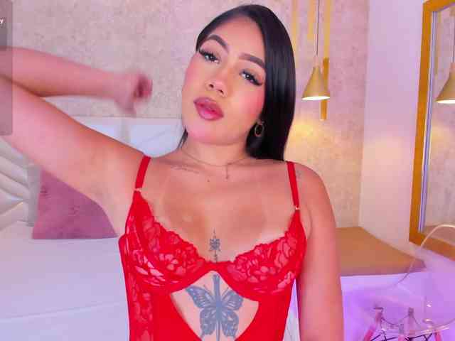 SarahYessica Live Webcam on BongaCams