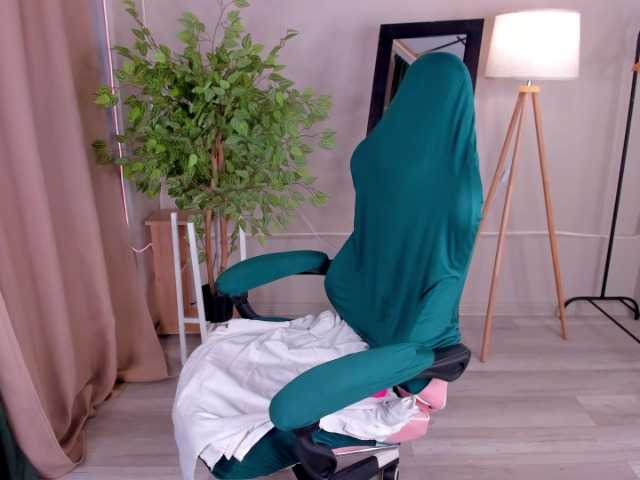 Jane-Broks live webcam show