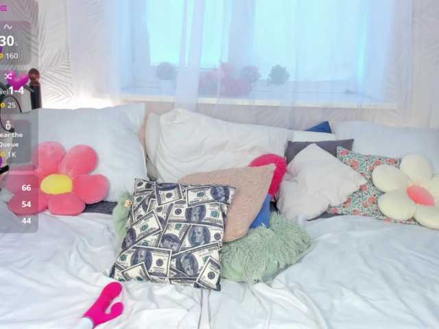 Jane-Broks live cam on BongaCams