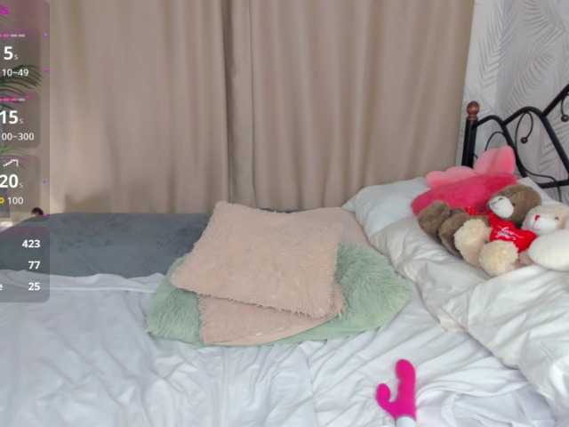 Jane-Broks live cam on BongaCams