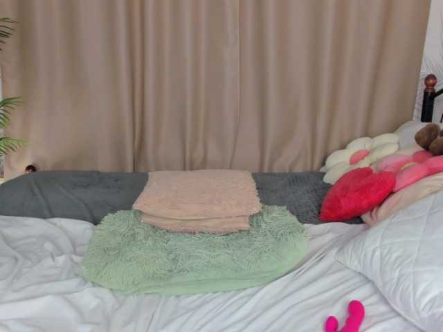 Jane-Broks live cam on BongaCams