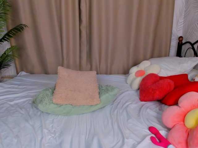 Jane-Broks live cam on BongaCams