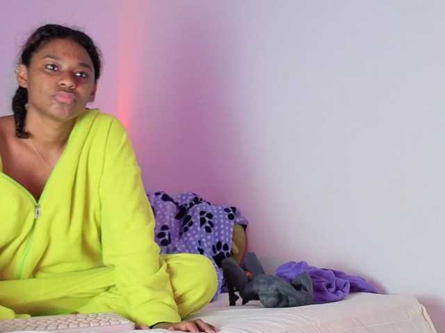 Channelcox1 live cam on BongaCams