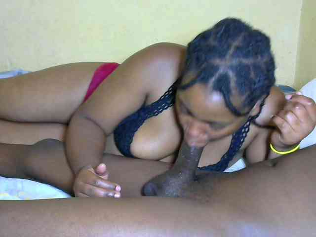 Nuru_sweet webcam
