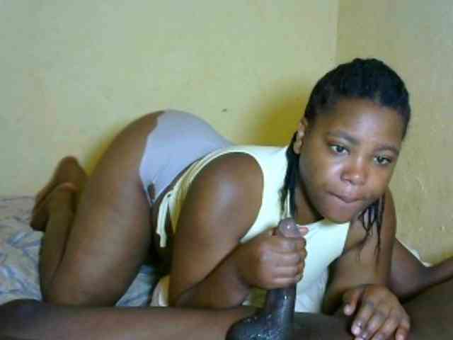 Nuru_sweet webcam