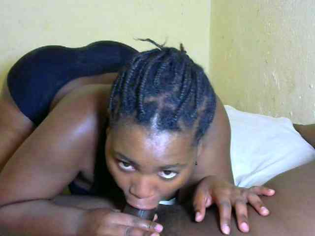 Nuru_sweet webcam