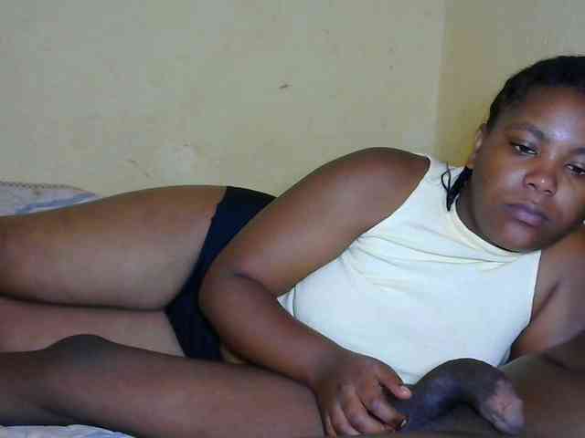 Nuru_sweet webcam