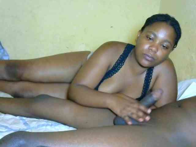 Modèle: Nuru_sweet