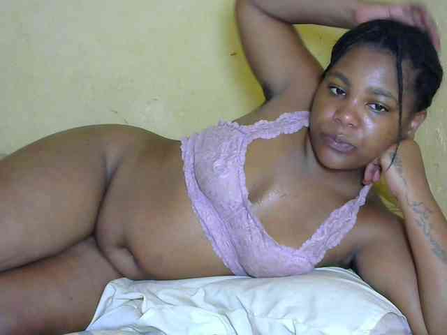 Nuru_sweet webcam