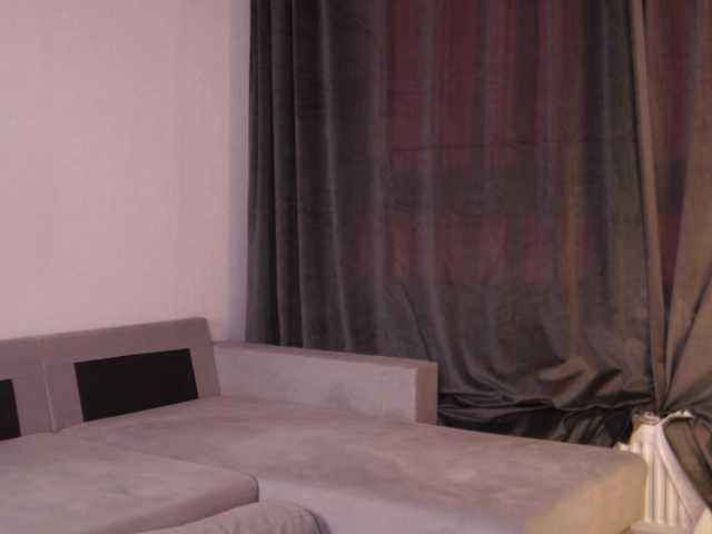 fluffiebaby live cam on BongaCams