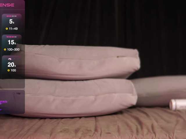 fluffiebaby live cam on BongaCams