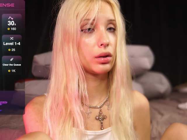 fluffiebaby live sex show