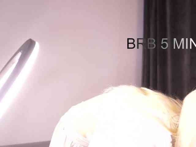 fluffiebaby webcam