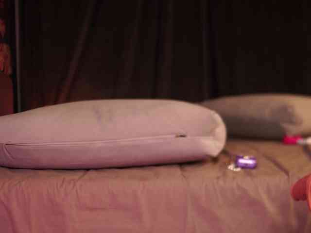 fluffiebaby webcam