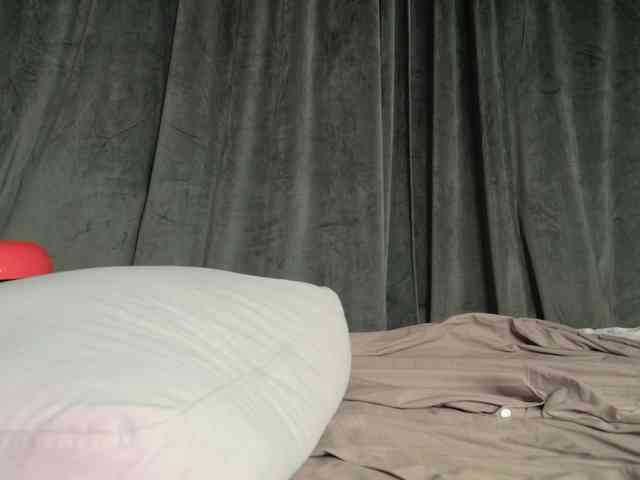 fluffiebaby webcam