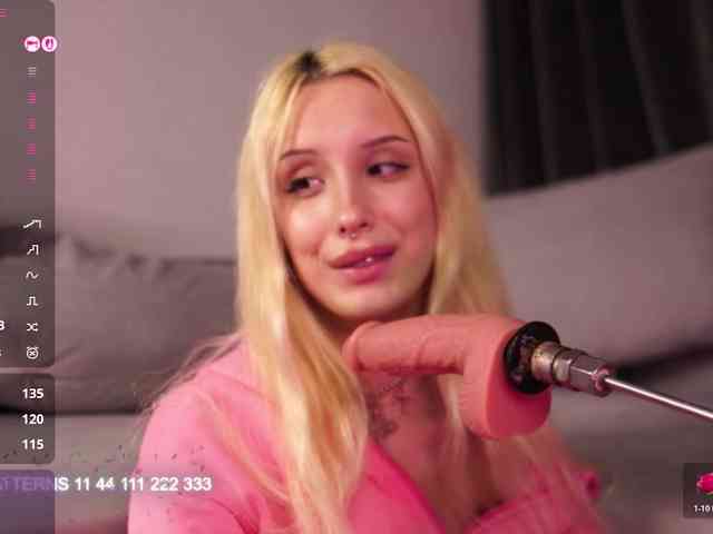fluffiebaby webcam