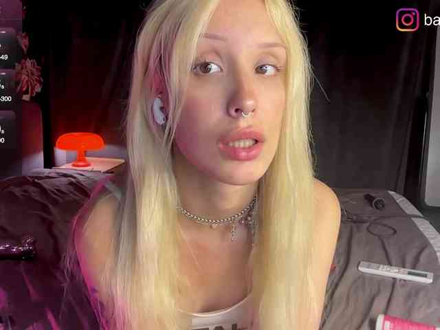 fluffiebaby webcam