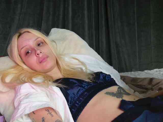 fluffiebaby webcam