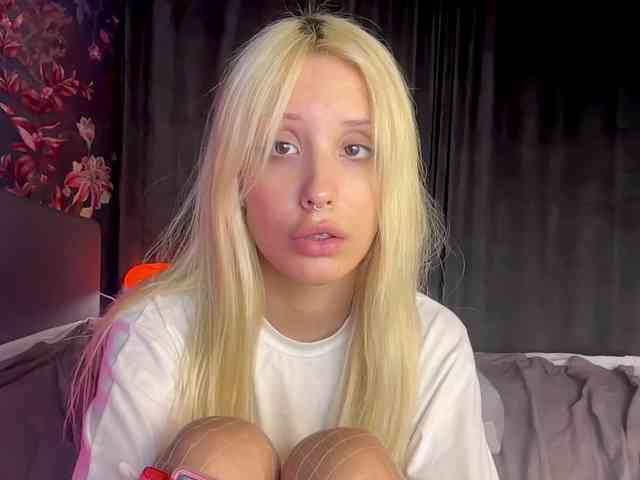 fluffiebaby webcam