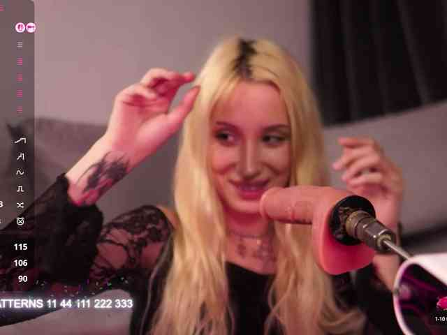 fluffiebaby webcam