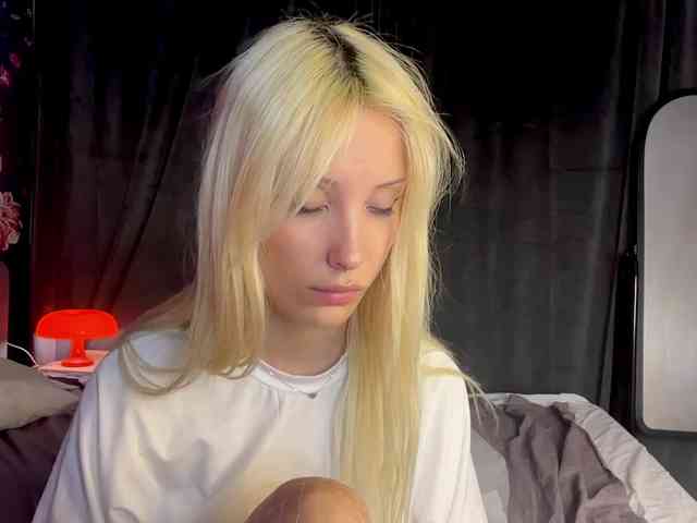 fluffiebaby webcam