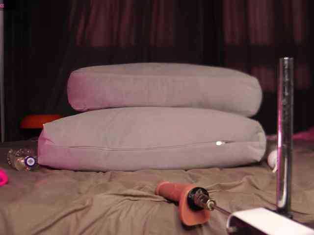 fluffiebaby webcam