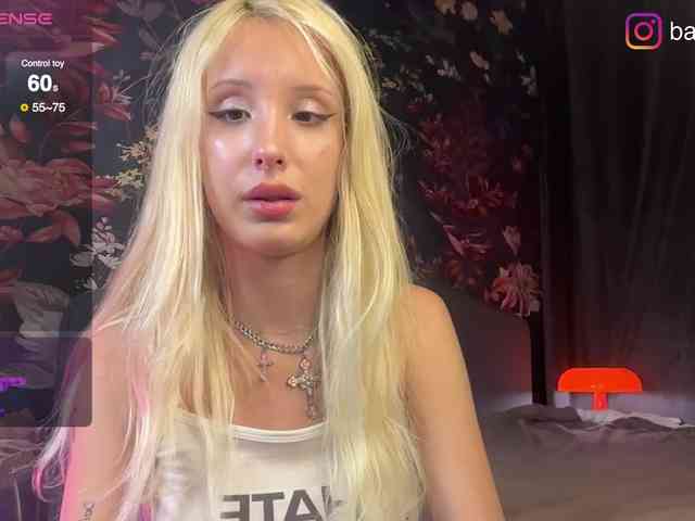 fluffiebaby webcam