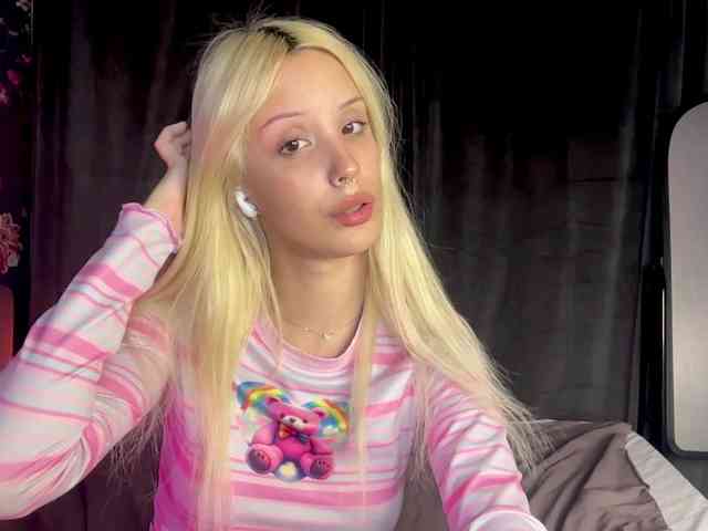 fluffiebaby webcam