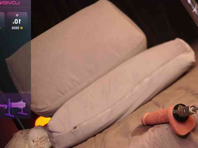 fluffiebaby webcam