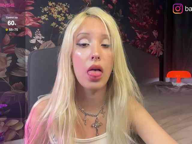 fluffiebaby webcam