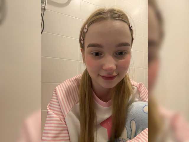 go to chat with MimiMila