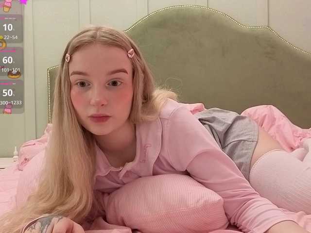 MeowMia live cam on BongaCams