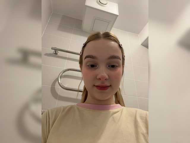 meowmia cam belle
