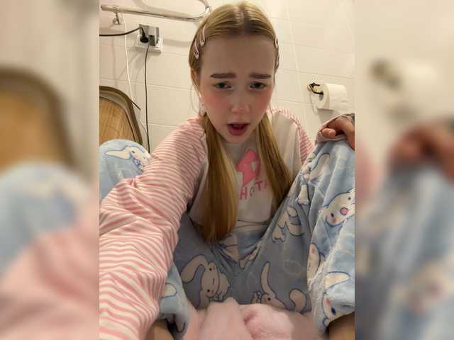 MeowMia live cam on BongaCams