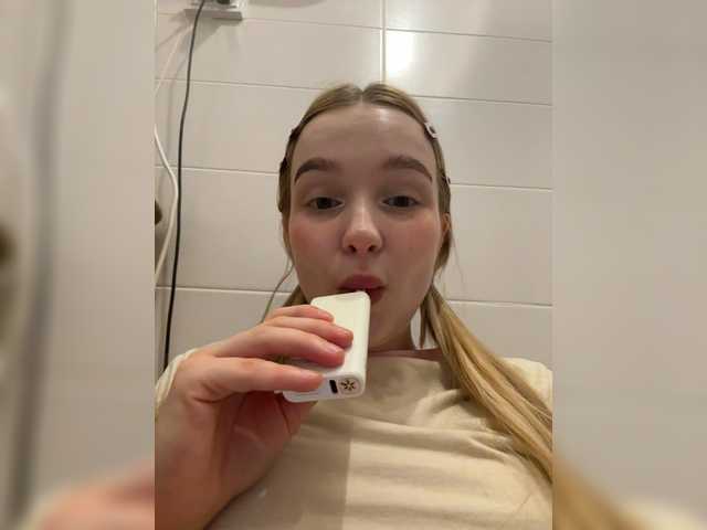 go to chat with MimiMila