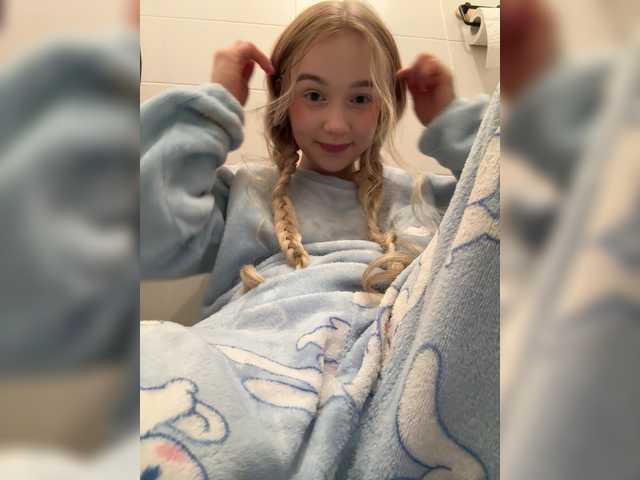 go to chat with MimiMila