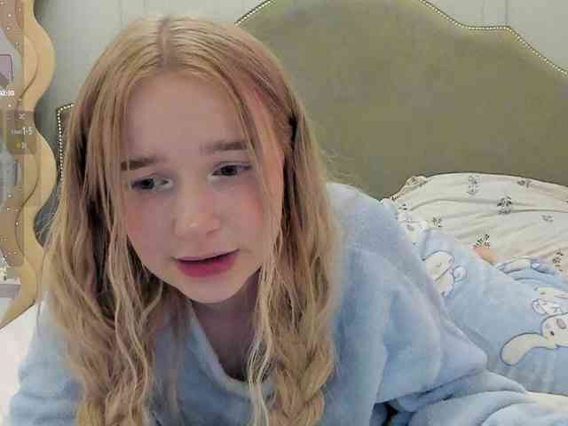MimiMila webcam