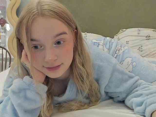 MimiMila webcam