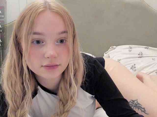 MimiMila webcam