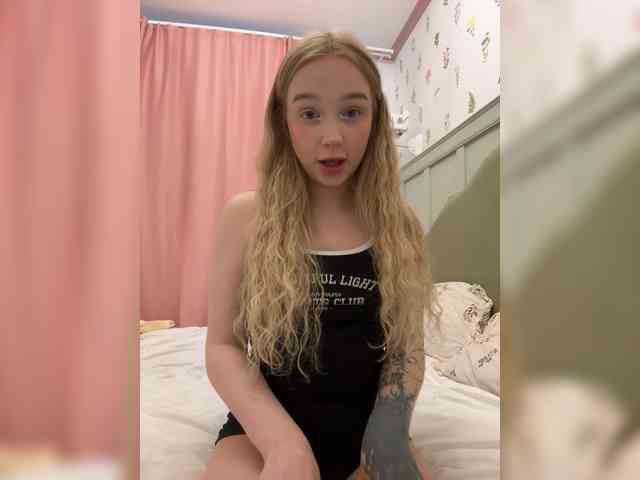 MimiMila webcam