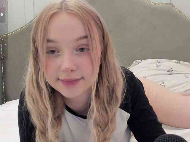 MimiMila webcam