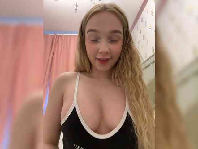 MimiMila webcam