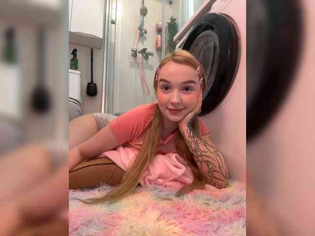 MimiMila webcam