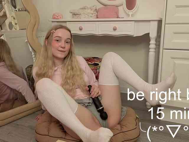 Model: MimiMila