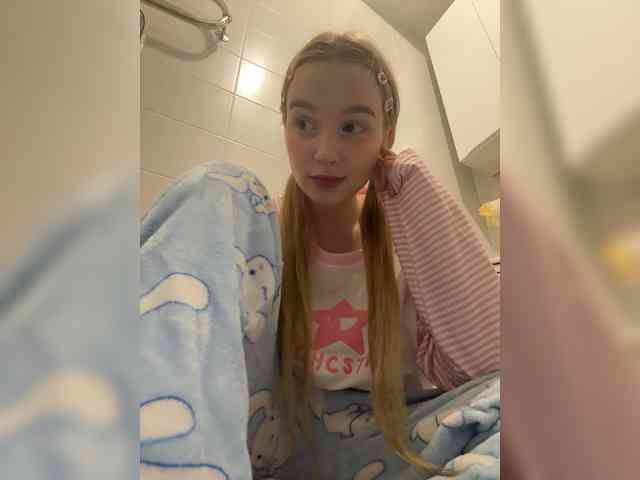 MimiMila webcam